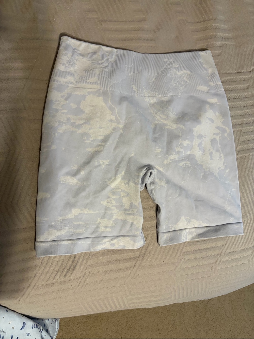 High-Rise Light Gray Jacquard Bike Shorts